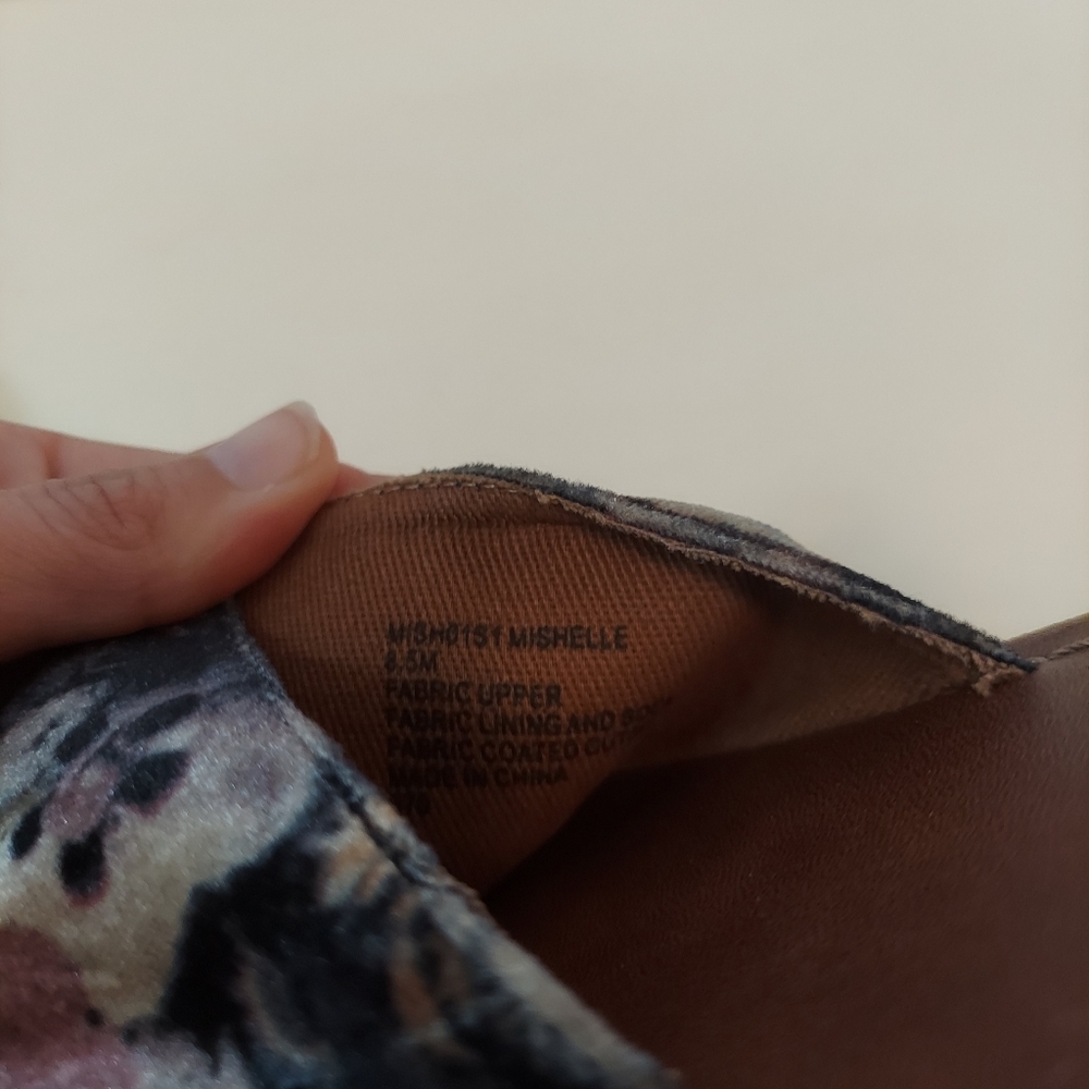 Steve Madden Velvet Floral Mischelle Slide Sandals - Picture 5 of 6